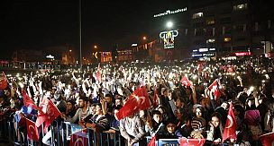 Alaşehir'de Cumhuriyet Bayramı İlyas Yalçıntaş Konseri